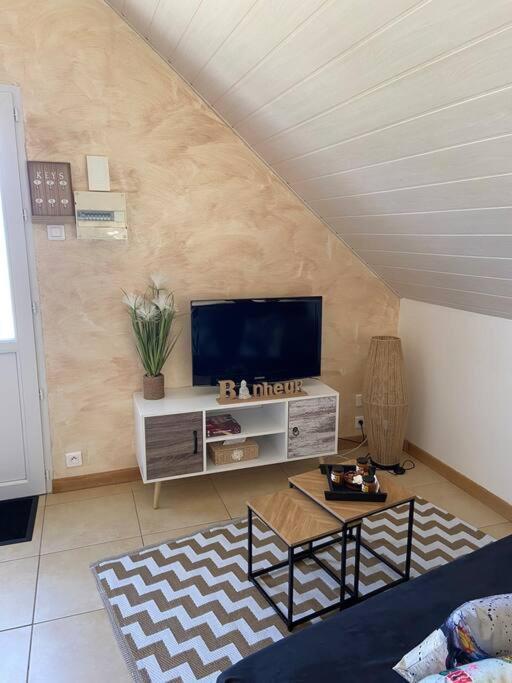 Studio Cosy A La Campagne 미실락 외부 사진